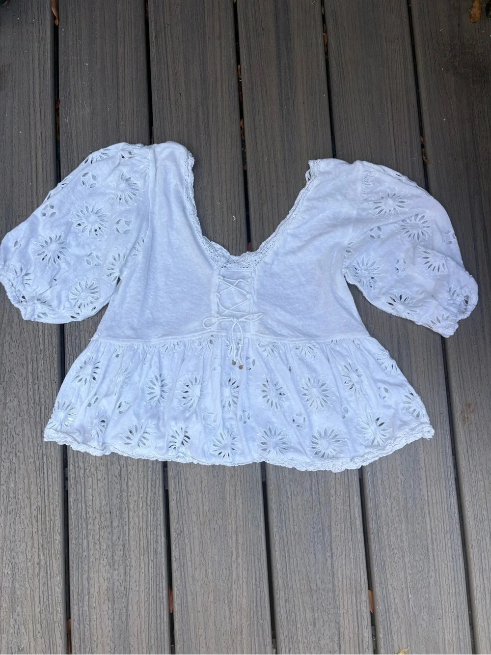 Free People White Eyelet Peplum V-Neck Blouse